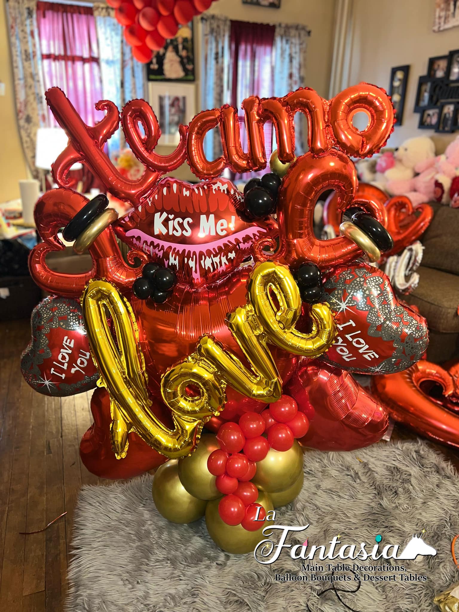 Valentine's Day balloon bouquet